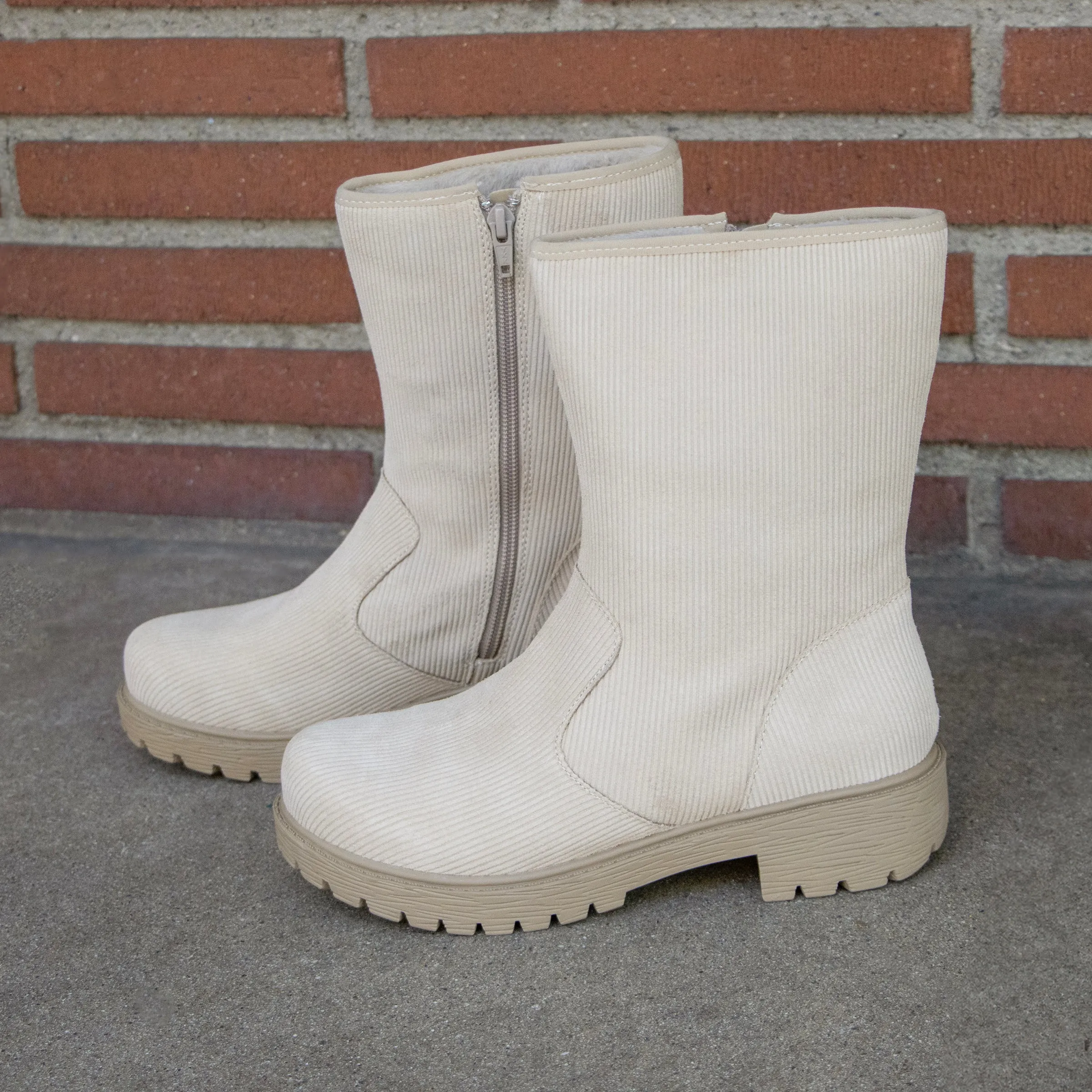 Chalet Cream Dream Boot