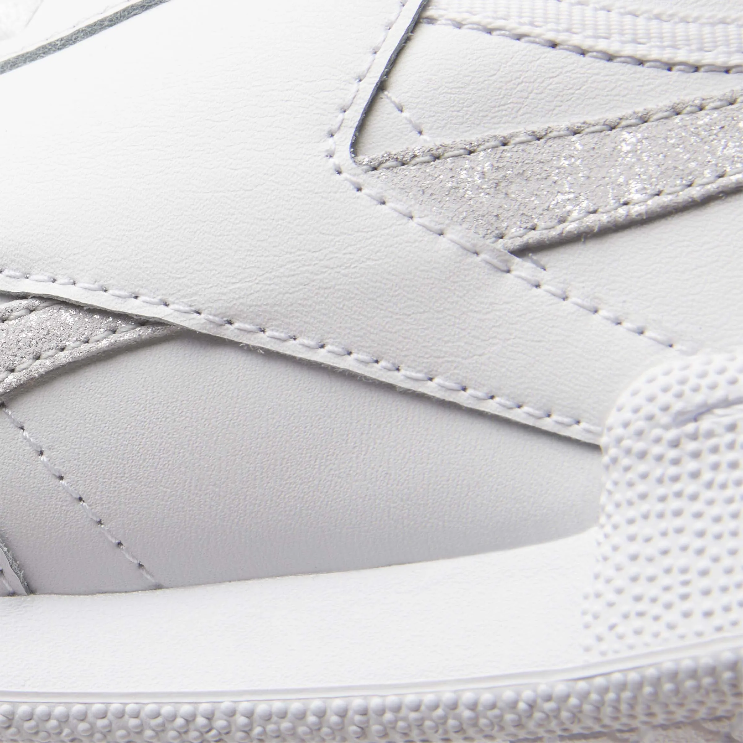 Club C Revenge White/Steely Fog/Silver Met.