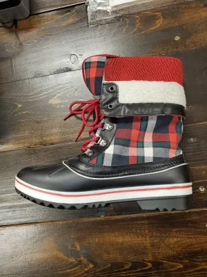 Red Plaid Snowboots