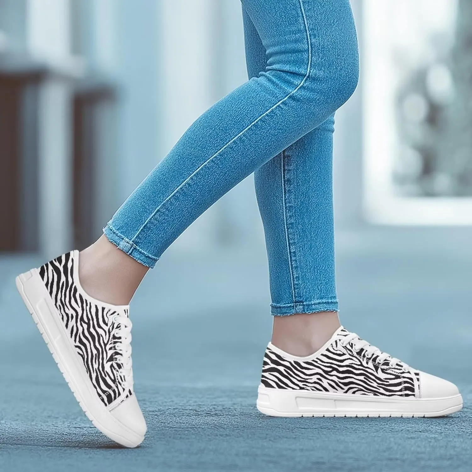 Womens Canvas Slip on Shoes Low Top Casual Sneakers Non-Slip Breathable Footwear for Work Tennis